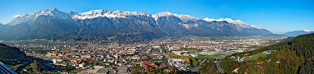 Innsbruck mit Nordkette, Tirol, Österreich, 2003